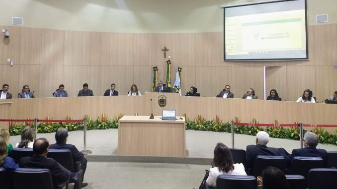 mesa audiencia publica